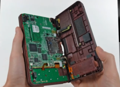 The Nintendo DSi XL Deconstructed