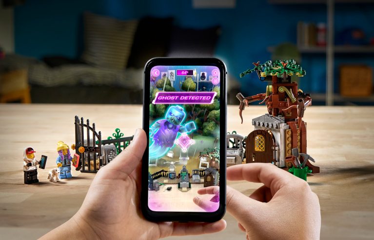 Augmented-Reality Lego