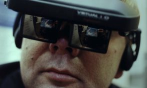 Virtual Reality Puts Men in Women’s Bodies