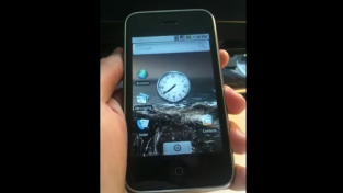 Hacker Mods His iPhone to Run Android