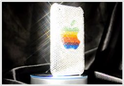 Swarovski Crystals Bling Out Your iPhone or BlackBerry