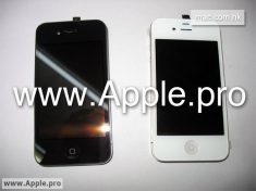 Pics of iPhone 4G With White Front Panel Leaked