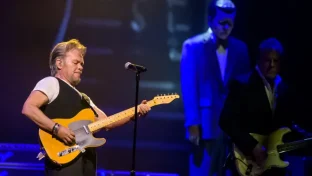 John Mellencamp Hates The Internet!
