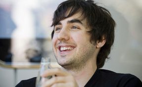 Kevin Rose Outs Apple’s iTV