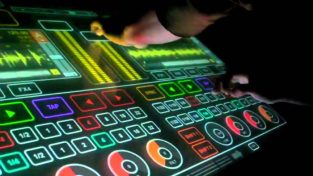 Töken Multitouch DJ Setup Makes Even Daft Punk Look Ancient