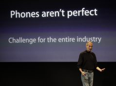 Apple claims (unofficially) to have fixed the iPhone 4 Antenna problem