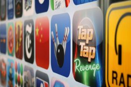 App use surpasses web browsing