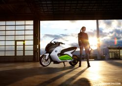 BMW proves that all-electric scooters can be sexy