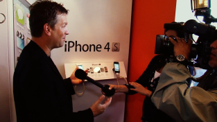 ATT wins the iPhone 4S battle according to ATT