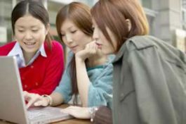 5 Ways Online Education May Improve Your Social Life