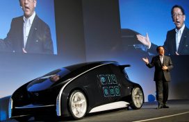 Toyota Fun-Vii concept car is like a “smartphone on 4 wheels”