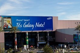 Samsung Galaxy Note starts the tablet/smartphone hybrid race