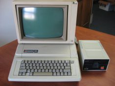 The really quick evolution of Apple product designs