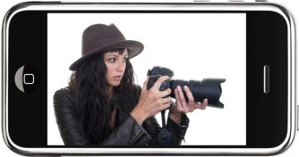 Are smartphones killing digital cameras (and photojournalists)?