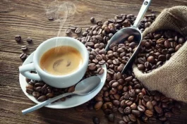 Using Facebook to find deals on coffee might help you live longer