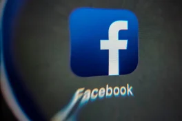 As Facebook sinks, Zynga gets dragged down with them