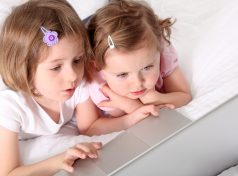 Zuckerberg exploring ways to let pre-teens on Facebook