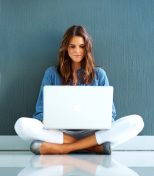 Why knowing the connection between women, social media, and blogs is important for businesses