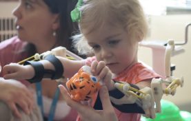 Touching “Magic Arms” video shows some of the potential of 3D printers