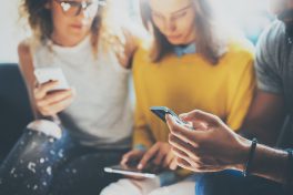 Get people reading your blog through social signals