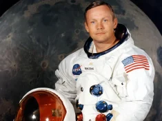 6 cool facts about Neil Armstrong