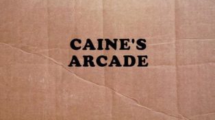 A 9-year old creates an Arcade made of boxes