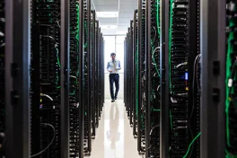 Identifying a true dual power feed at a colocation data center