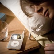 The pillow that sings you to sleep
