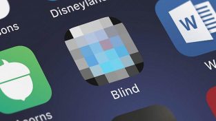 How the visually impaired uses Instagram on the iPhone