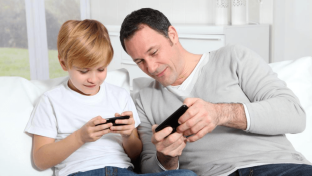 Mobile gaming development trends in 2013