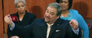 Rick Warren angers many on social media with Red Guard propaganda post
