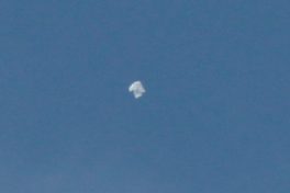 #Video: Is the trianglular UFO over Amsterdam real or fake